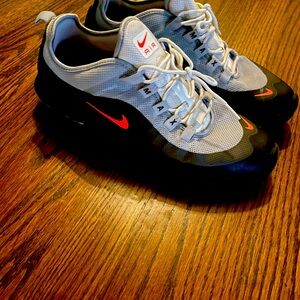 Nike Air Max Men's wolf gray sneakers